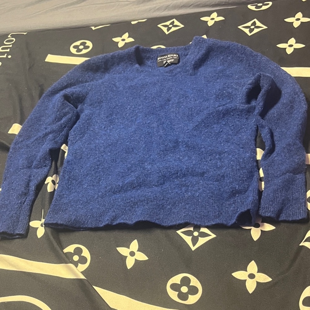 Banana Republic Blue Sweater